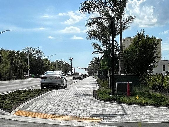 New Sidewalks to Beach