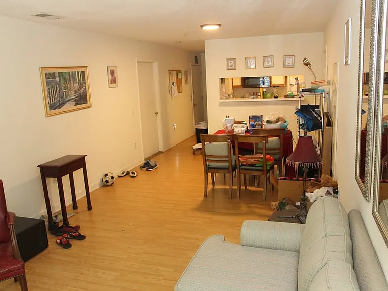 303 Smith Level Rd #B13-Y — Photo 2