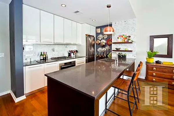 Rented by Halstead Real Estate | media 6