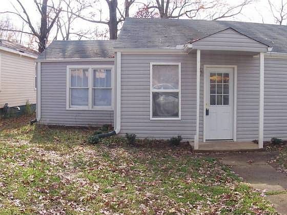 1st image of 817 Bynum Ave