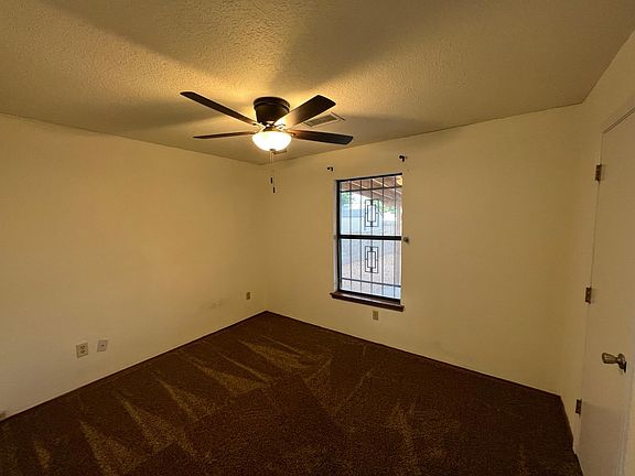 4th image of 6128 Kearny Trl NW