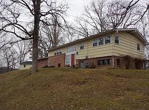 1st image of 129 Cloudland Dr