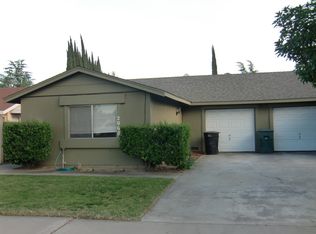 2010 W Rumble Rd, Modesto, CA 95350