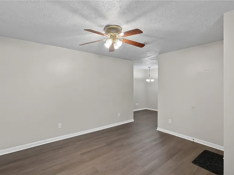 714 San Benito Dr — Photo 7