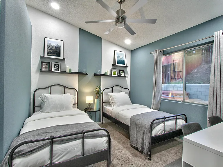 27086 Winchester Creek Ave — Photo 22