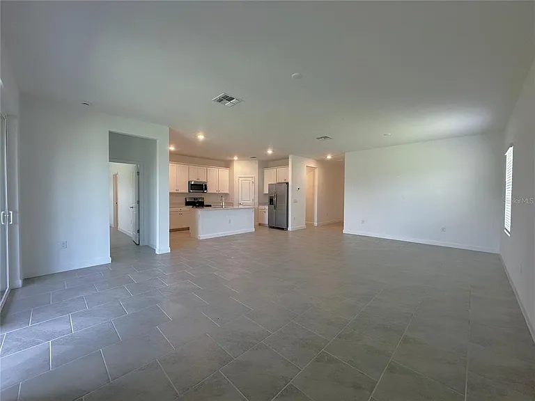 11402 Willowleaf Blvd — Photo 5