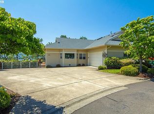 140 NW Rachel Lynn Ct, Roseburg, OR