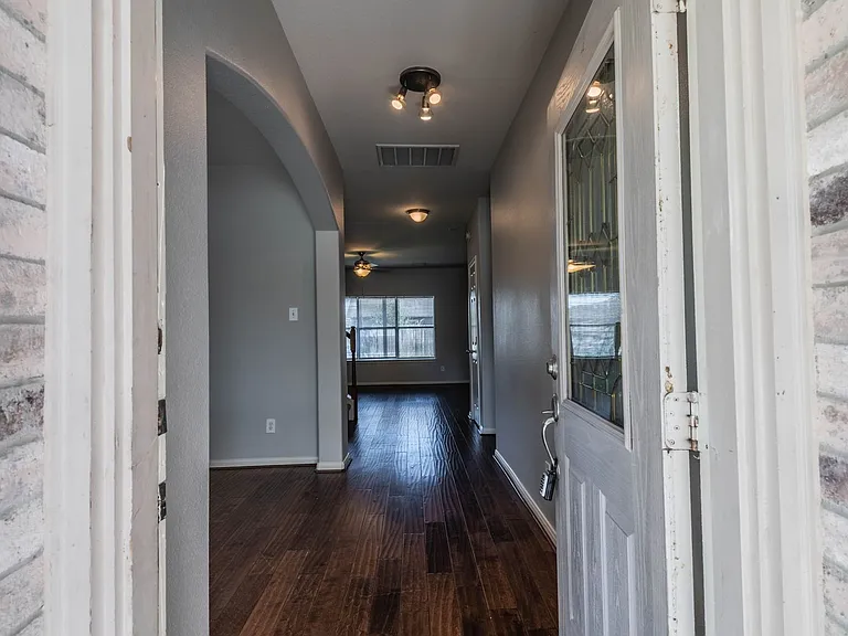 20926 Hamlet Ridge Ln — Photo 2
