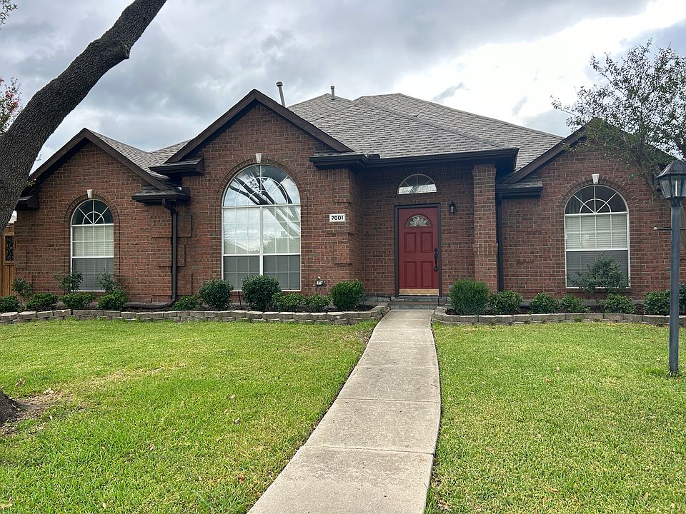 1st image of 7001 Carlton Ln