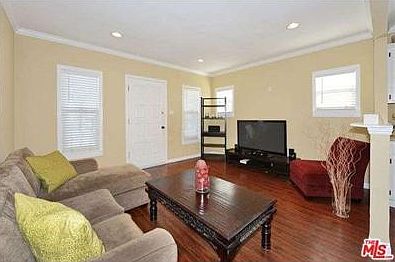 1st image of 3130 W 59th Pl