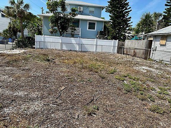 5th image of 0 94th Ave