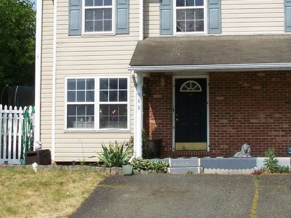 568 Seminary St, Pennsburg, PA 18073