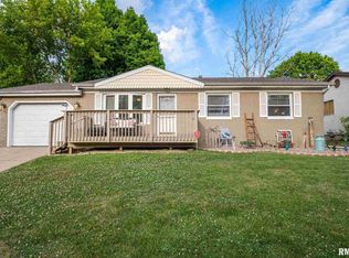 238 Briargate Rd, Washington, IL 61571