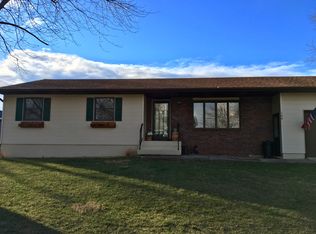 109 E 14th St, West Liberty, IA 52776