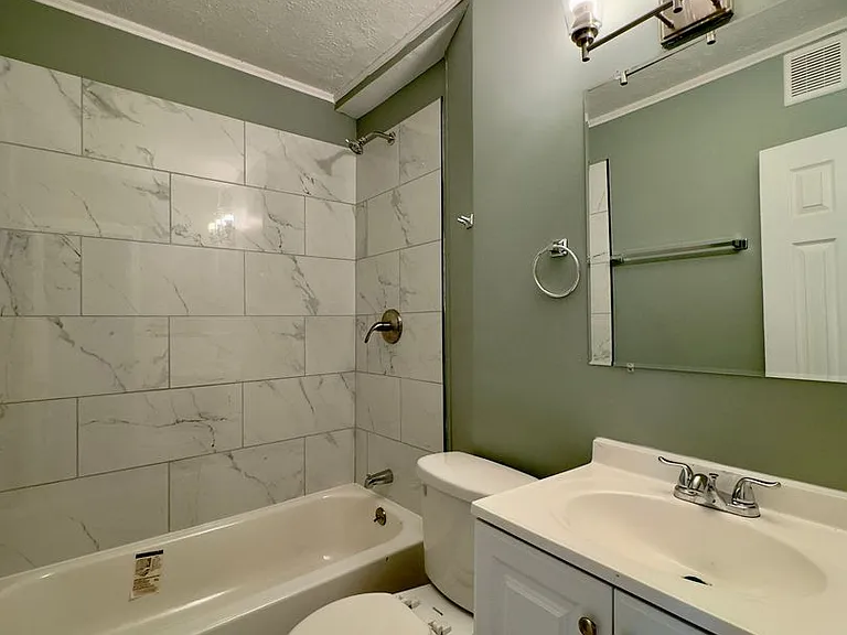 2959 Liberty Pkwy — Photo 21