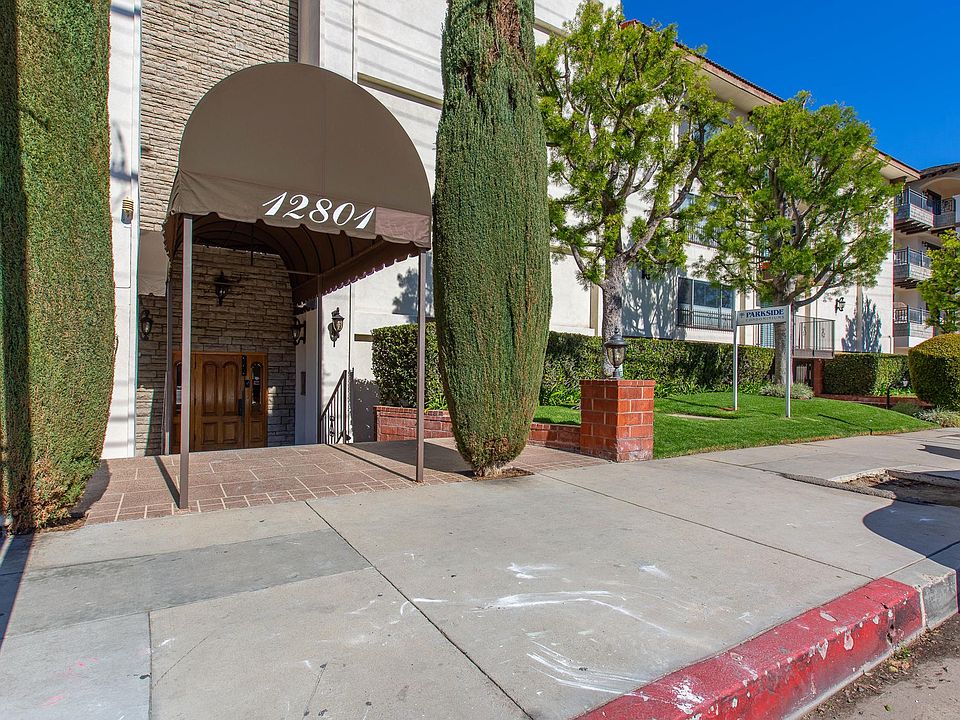 1st image of 12801 Moorpark St Unit 108