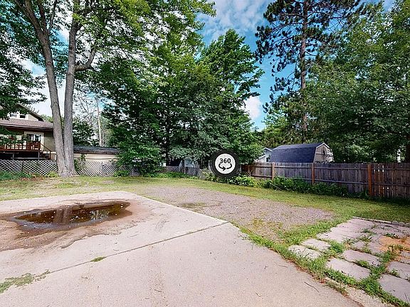 5th image of 1445 Lynn Ave