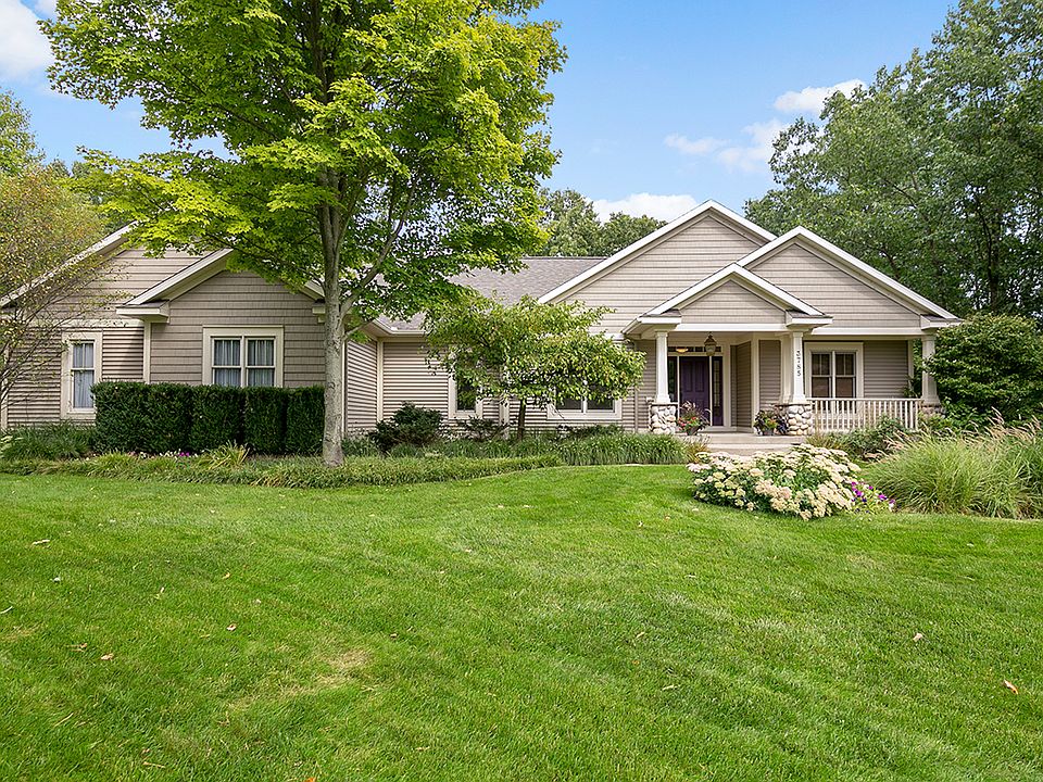 1st image of 3785 Walnut Springs Dr NE