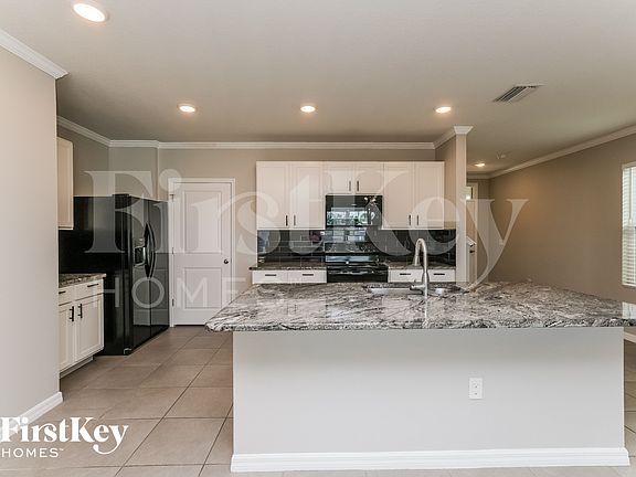 3rd image of 10303 Geese Trail Cir
