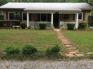 784 McDaniels Fishcamp Rd, Freeport, FL 32439