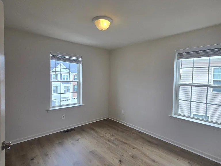 7770 Dagny Way — Photo 15