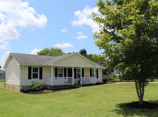 309 Crest Dr, Inman, SC 29349