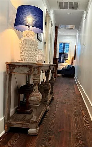 3421 Burgundy St — Photo 14