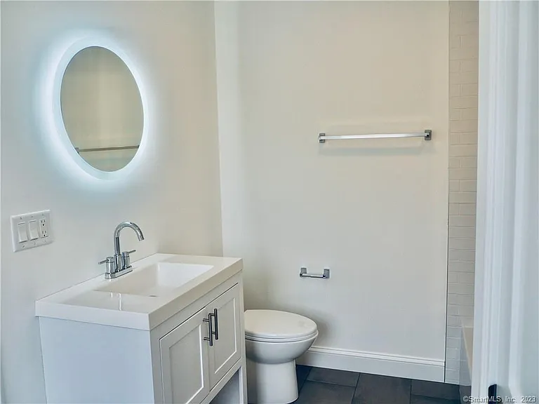 70 Seminary St #1 — Photo 21