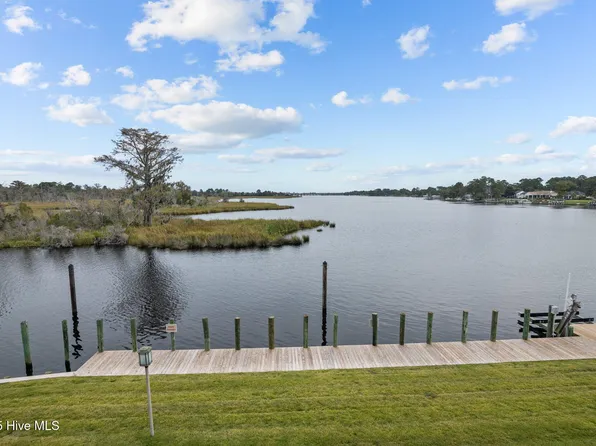 24 Batts Hill Road, New Bern, NC 28562