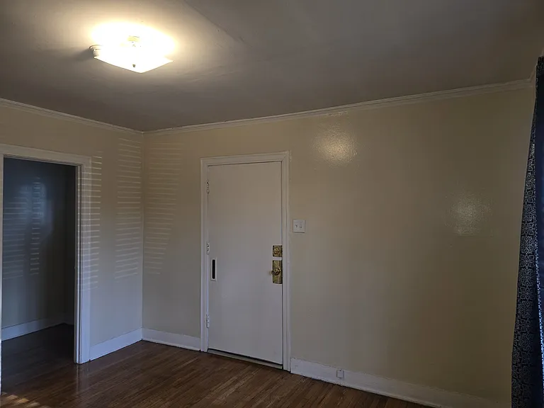 2808 Hillcrest Dr — Photo 6
