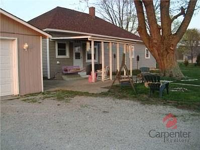4th image of 3245 S State Road 47