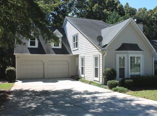 1085 Club Trce, Atlanta, GA 30319