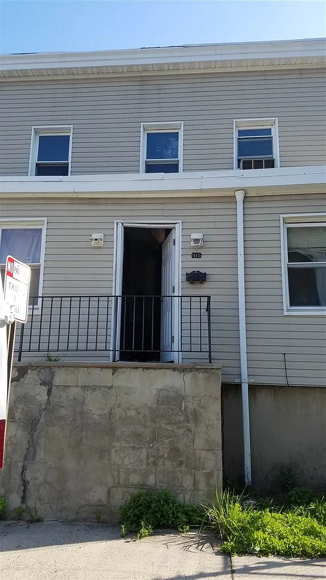 515 Cary St photo 1