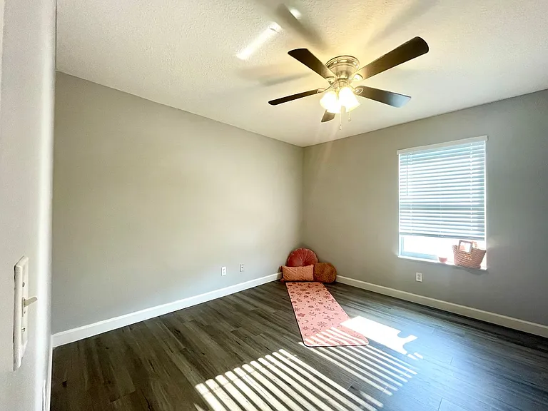 Village Park Townhomes | 2 & 3 Bedroom Apartments in Lady Lake, FL — Photo 59