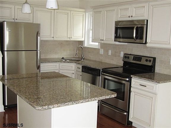 2nd image of 3335 Asbury Ave