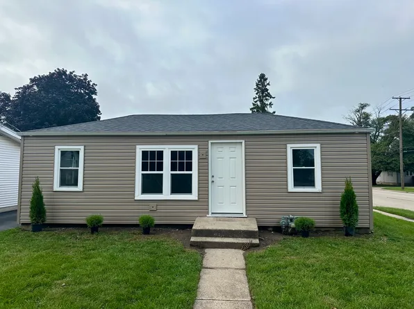 844 Merrill Ave, Loves Park, IL 61111