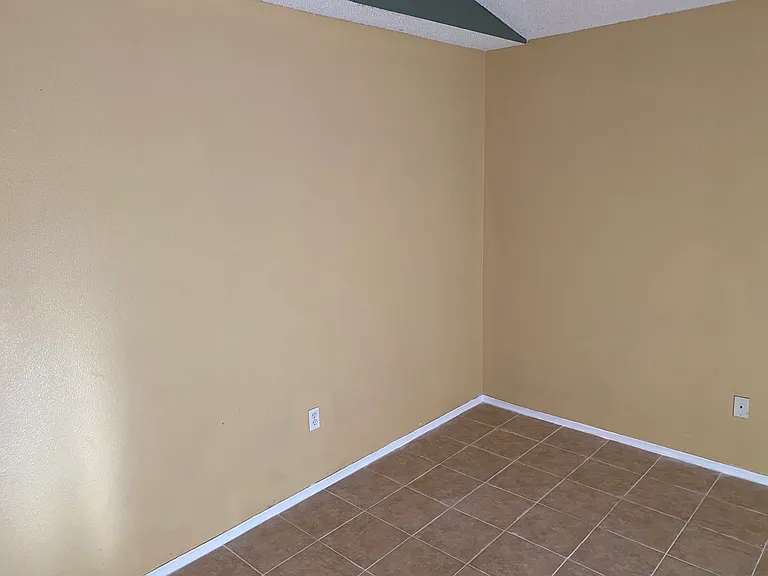 4814 Muir Vlg — Photo 13