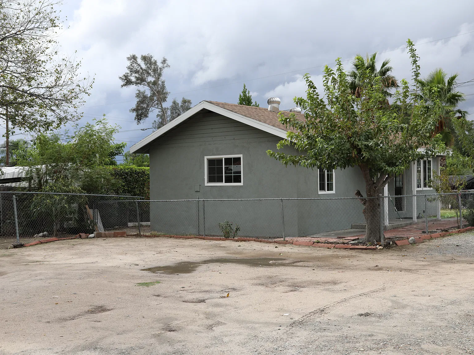 2 bed, $2,200 — Photo 3