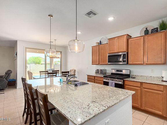 2nd image of 7110 E GAMEBIRD Way