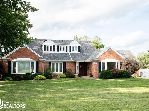 5 Raynan Dr, Ottumwa, IA 52501