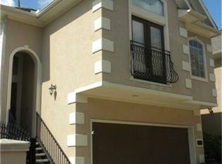 316 Cage St, Houston, TX 77020