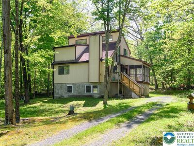 218 Blue Jay Ct, Bushkill, PA, 18324