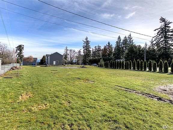 5th image of 6005 4th Street Ct NE