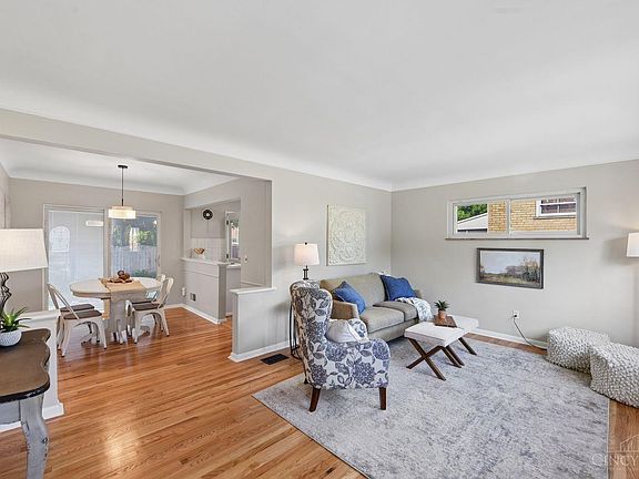 4th image of 1613 Norcol Ln