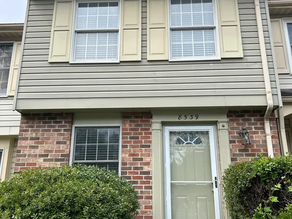 8539 Golden Ridge Ct, Lorton, VA 22079