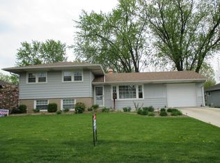1019 Milne Dr, Lockport, IL