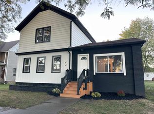 404 S Peters St, Garrett, IN 46738