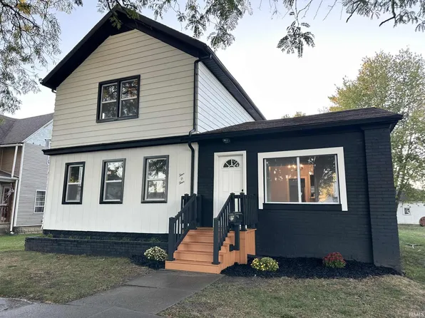 404 S Peters St, Garrett, IN 46738