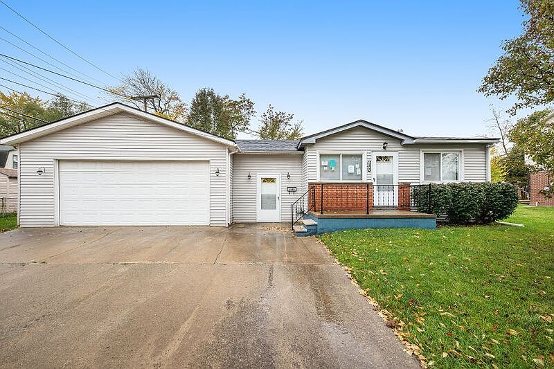 1st image of 1379 Reo Ave