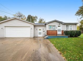 1379 Reo Ave, Lincoln Park, MI 48146